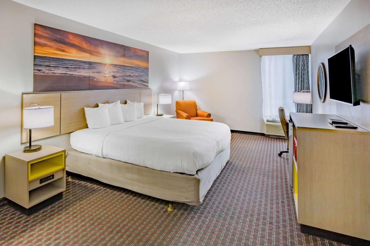 College Park Days Inn By Wyndham Hartsfield Jackson Atlanta Airport West מראה חיצוני תמונה