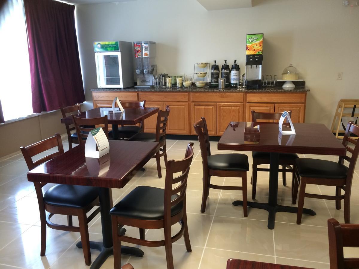 College Park Days Inn By Wyndham Hartsfield Jackson Atlanta Airport West מראה חיצוני תמונה