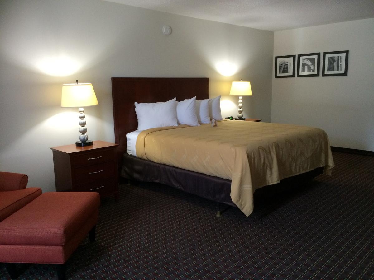 College Park Days Inn By Wyndham Hartsfield Jackson Atlanta Airport West מראה חיצוני תמונה