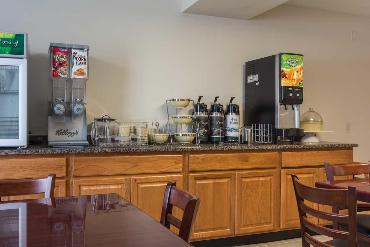 College Park Days Inn By Wyndham Hartsfield Jackson Atlanta Airport West מראה חיצוני תמונה