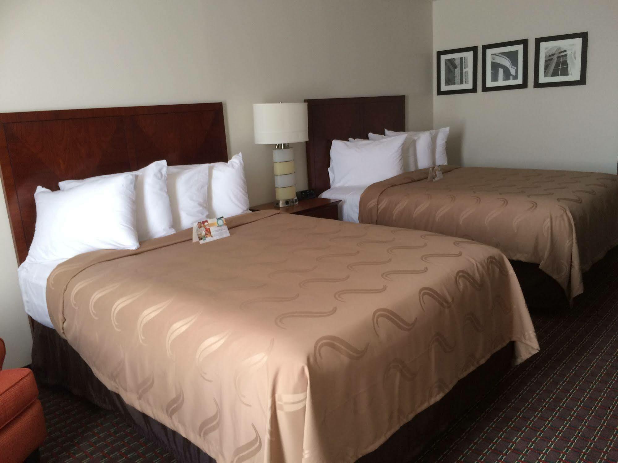 College Park Days Inn By Wyndham Hartsfield Jackson Atlanta Airport West מראה חיצוני תמונה